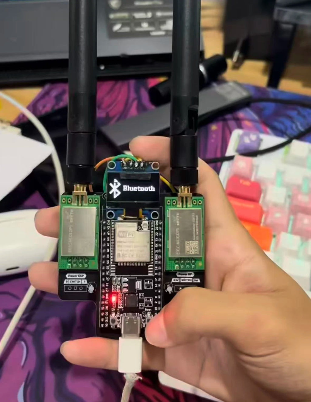 New ESP32 DevKitC + NRF24L01 (E01C-2G4M27D) Module Development Board, supporting Bluetooth & WiFi communication accessories